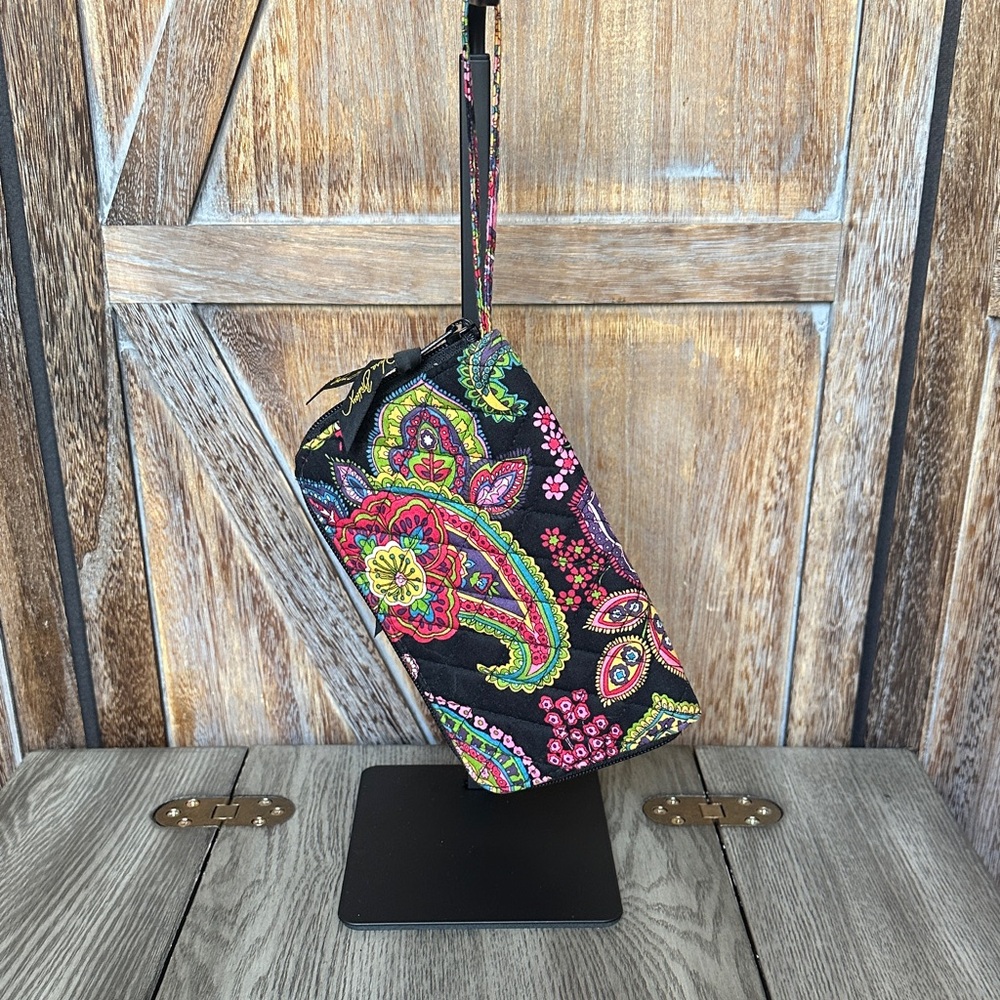 Vera Bradley Symphony in Hue Wristlet Zipper Wallet